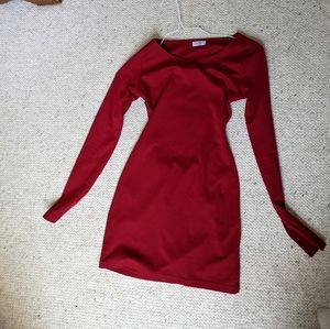 Backless red bodycon dress